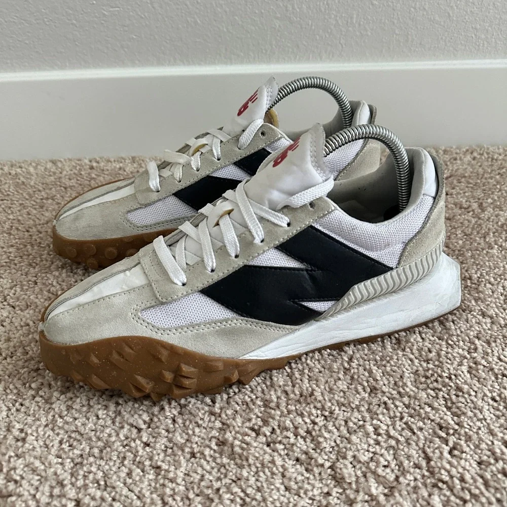 New Balance XC-72 Sneakers Mens 8 White Black Gum Suede UXC72AA1 Retro